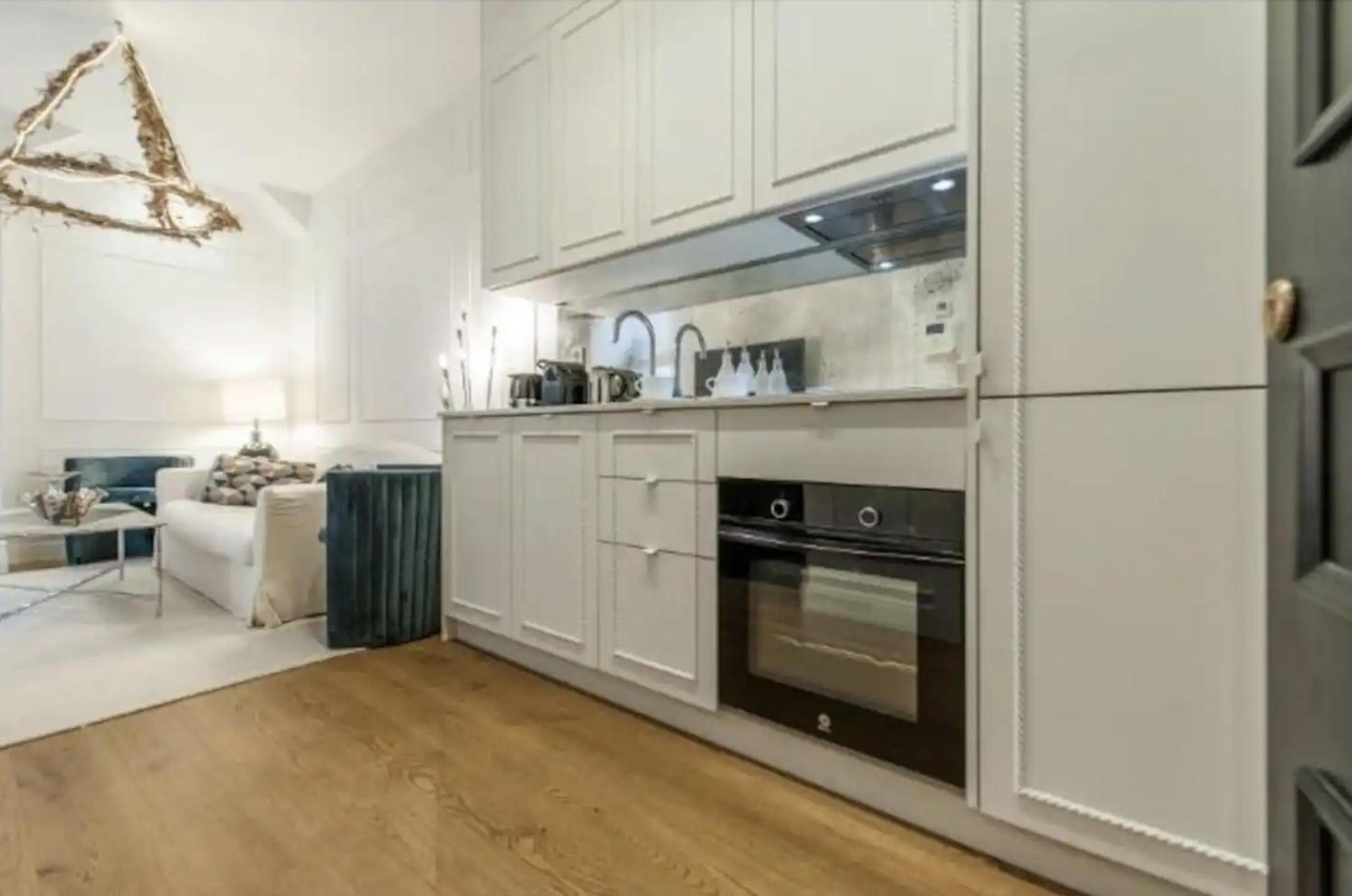 Apartamento De Lujo En Neptuno Διαμέρισμα Μαδρίτη Εξωτερικό φωτογραφία